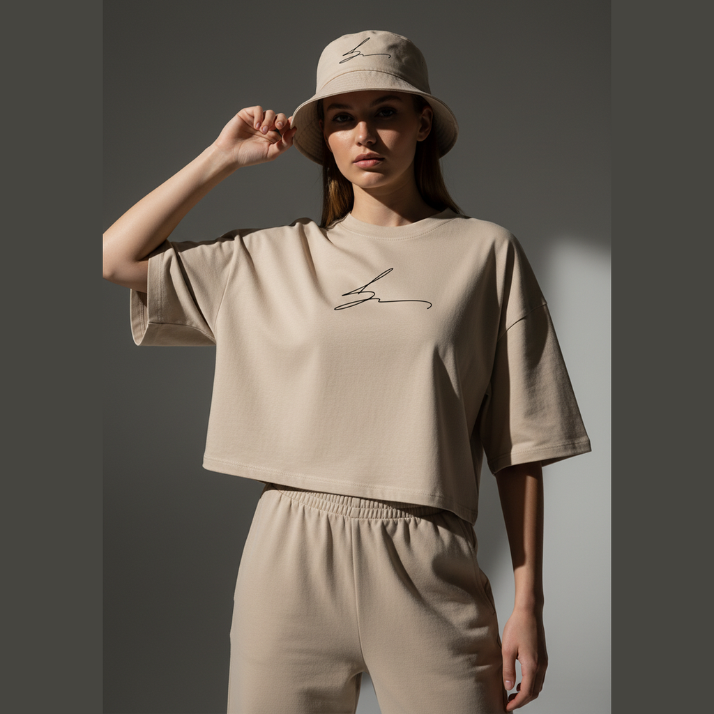 Women's Ensemble - Cropped Tee & Bucket Hat