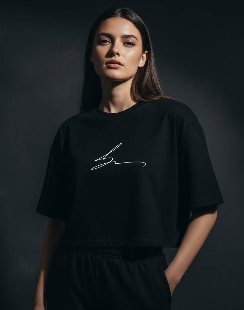 Black boxy fit cropped tee with white logo
