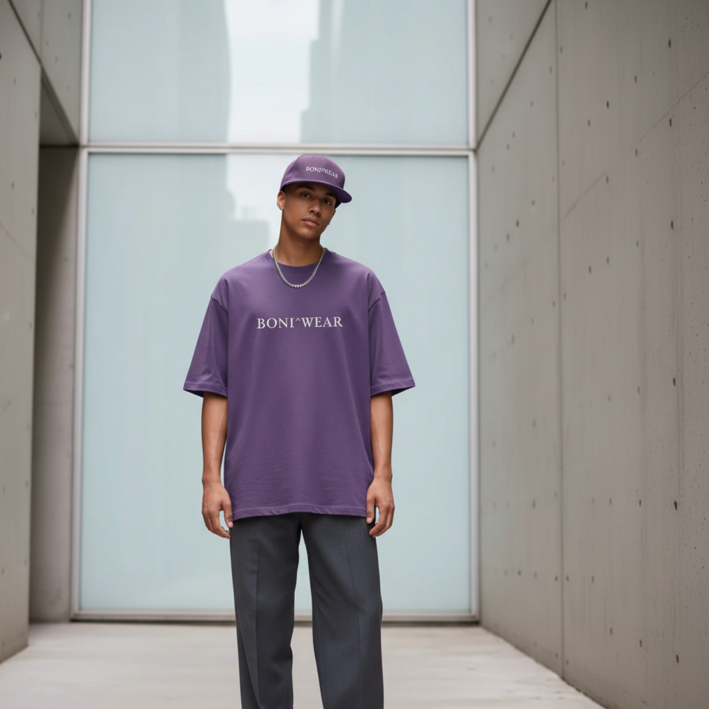 Medium purple flat brim snapback and t-shirt