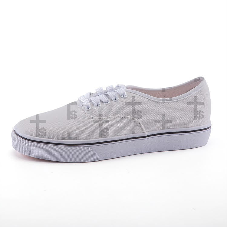 Men’s lace-up canvas shoes