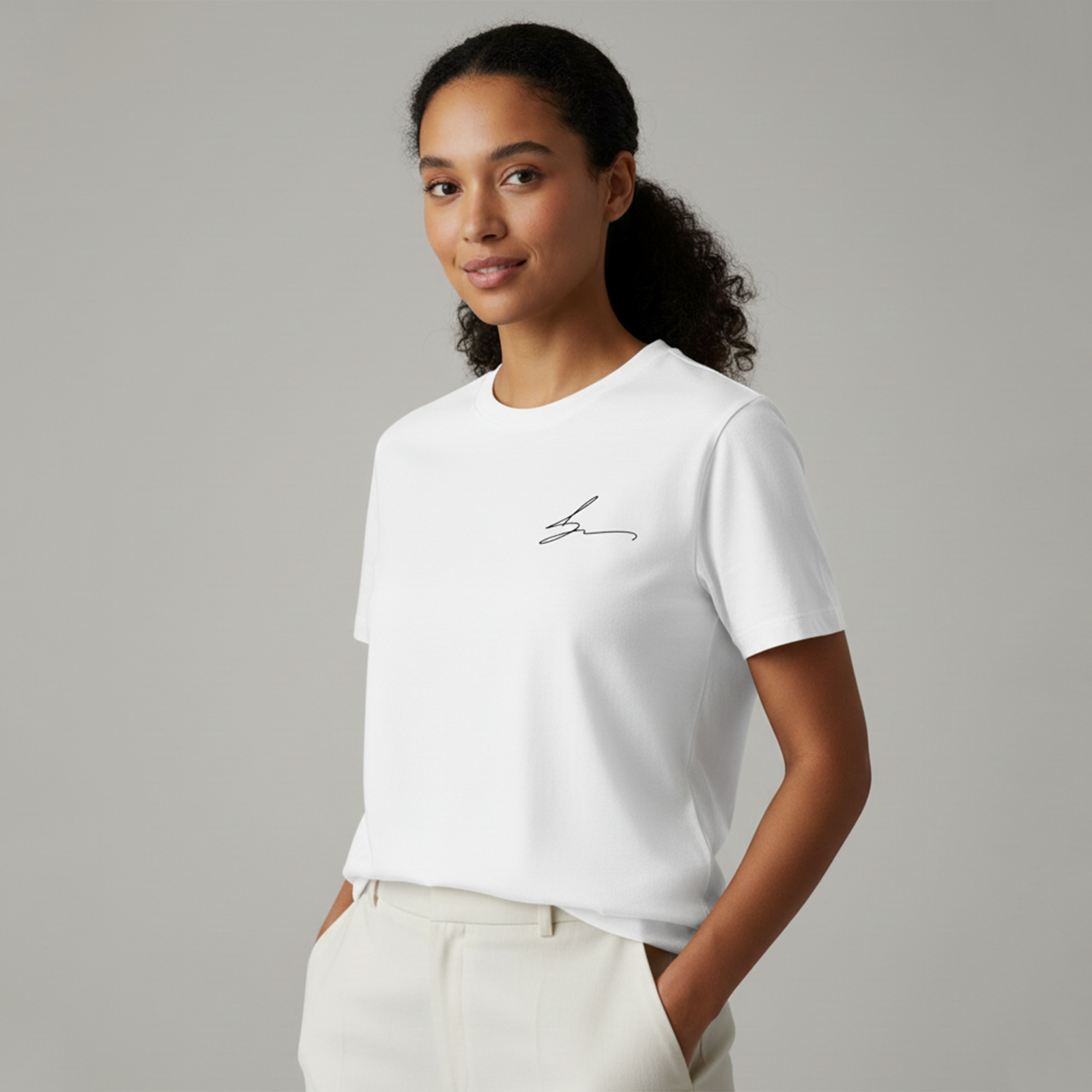 White short sleeve tee with signature logo