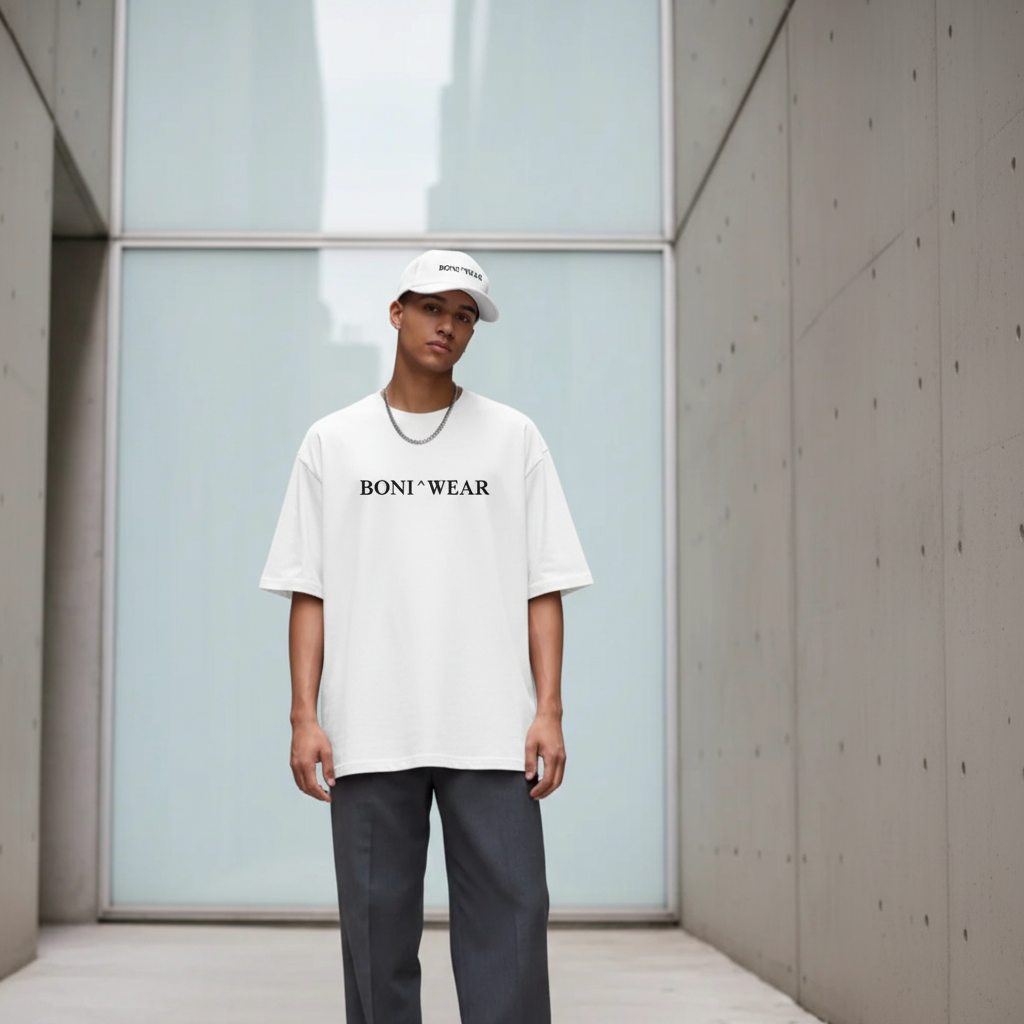 White snapback and t-shirt